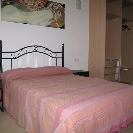 Apartamento 蓬达德尔伊达尔戈